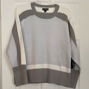 🆕 Halston Oversized Sweater